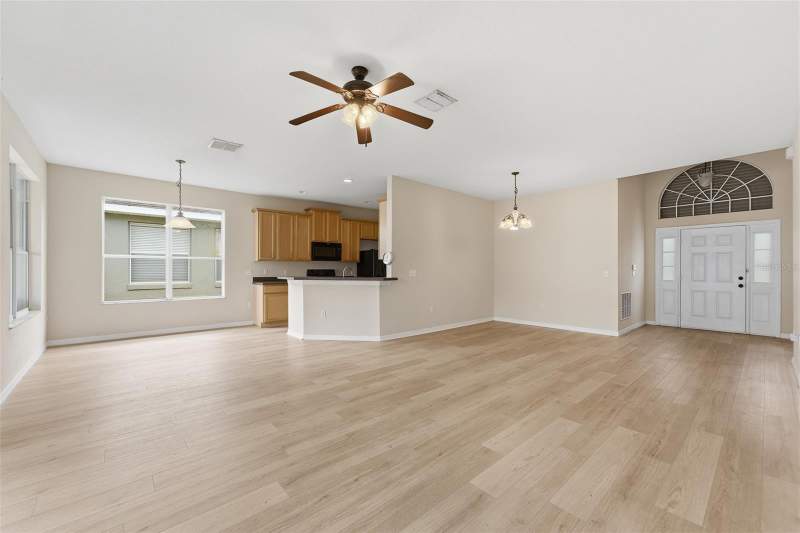 3 bedroom Single Family Residence at 185 Venetian Bay Circle, Venetian Bay, Sanford — photo 5
