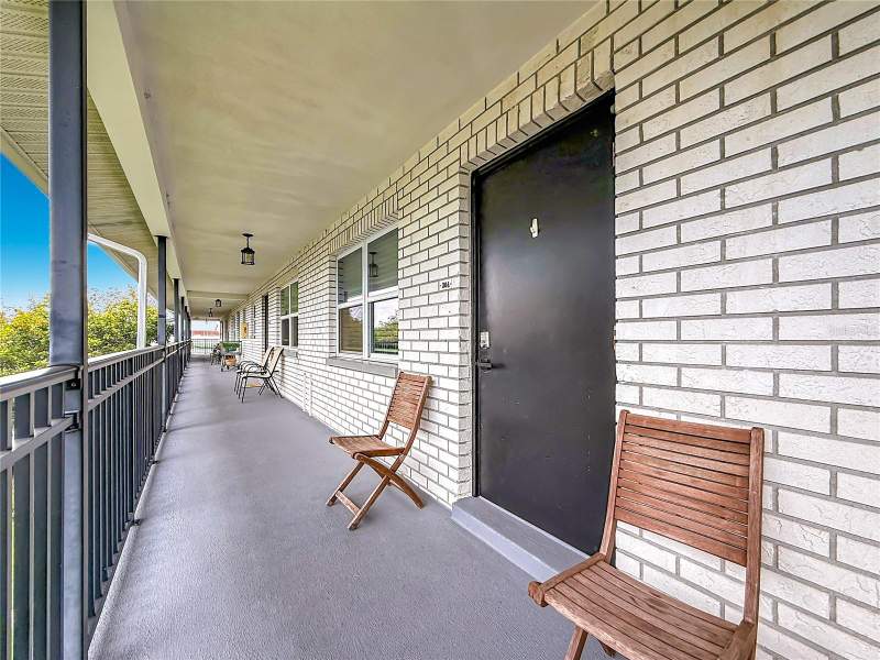 1 bedroom Condominium at 4050 4th Street #304, French Quarter North Condo The, St Petersburg — photo 2