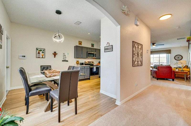 5 bedroom Single Family Residence at 136 Sunset View Drive, Sunset Ridge, Davenport — photo 3