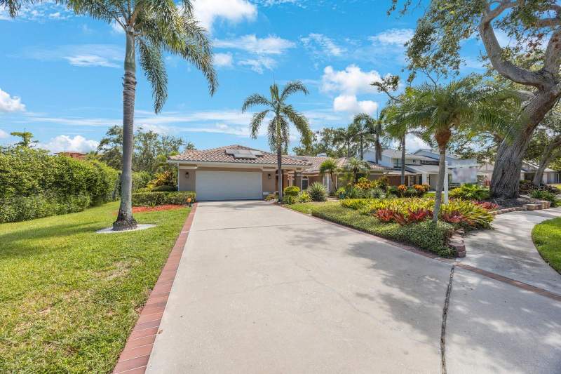 3 bedroom Single Family Residence at 14115 HARBORWOOD DRIVE, KENSINGTON OAKS, LARGO — photo 2