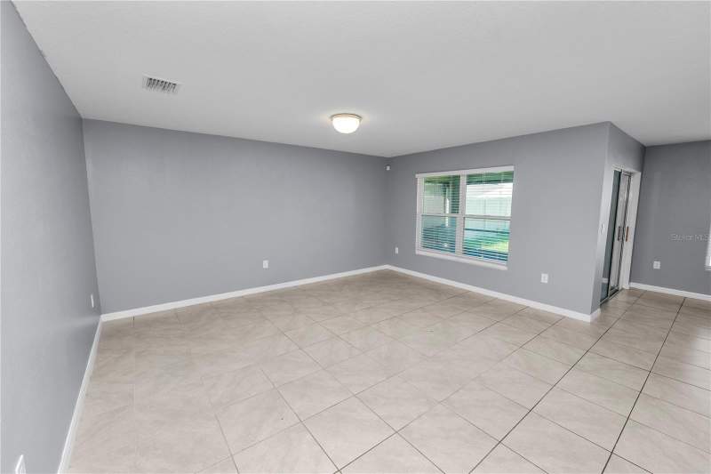 3 bedroom Single Family Residence at 16709 Parker River Street, Creek Preserve Ph 1 6 7 & 8, Wimauma — photo 4
