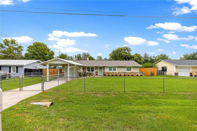 3 bedroom Single Family Residence at 5455 NE 22nd Avenue, Fore Acres North, Ocala — photo 2