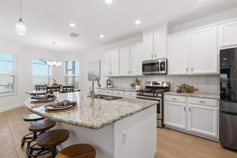 9323 Bella Vita Circle, Land O Lakes FL - photo 20 of 82