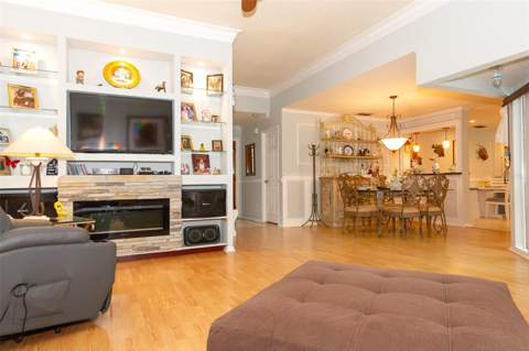 1418 Stonehenge Way, Palm Harbor FL - photo 17 of 44