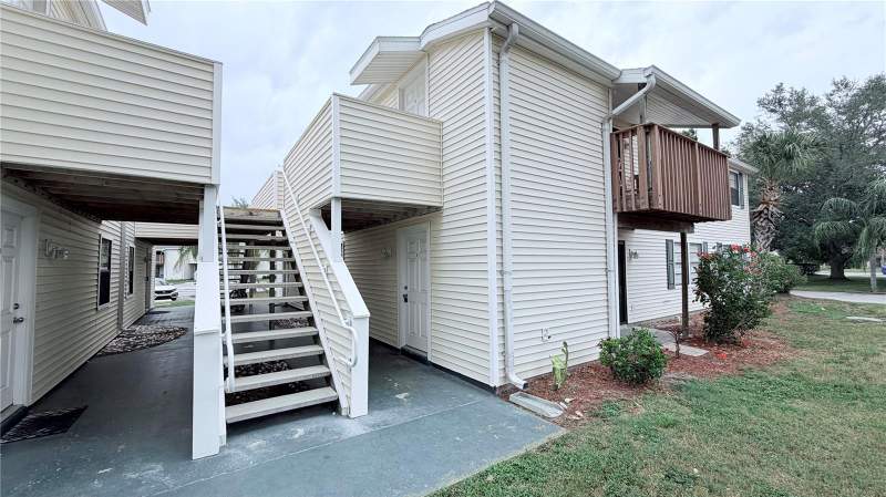 2 bedroom Condominium at 131 Sabal Court #E, Gardens Of Forest Lakes Condo The, Oldsmar — photo 2
