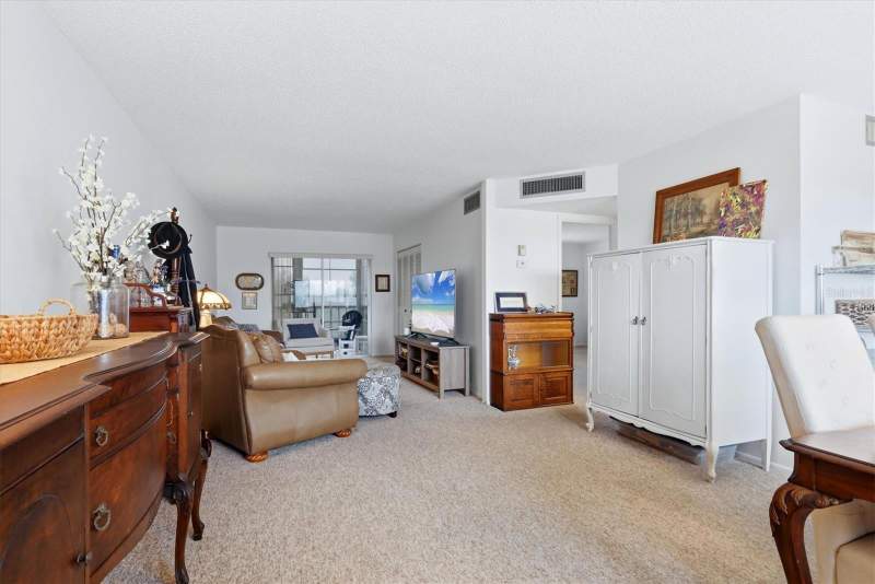 1 bedroom Condominium at 4440 Ironwood Circle #409D, Ironwood Third, Bradenton — photo 4