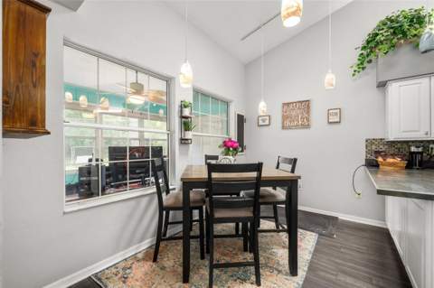 2712 NW 29th Place, Gainesville FL - photo 15 of 48