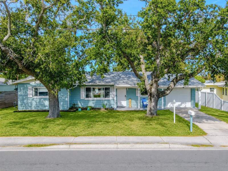 11615 PARK BOULEVARD home for sale in Ridgewood Groves