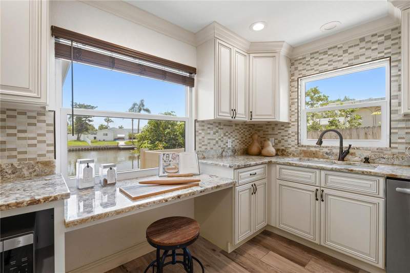 3 bedroom Single Family Residence at 4425 13th Way, Waterway Estates Sec 1, St Petersburg — photo 5