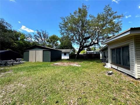 6013 Idle A While Circle, Dade City FL - photo 15 of 18