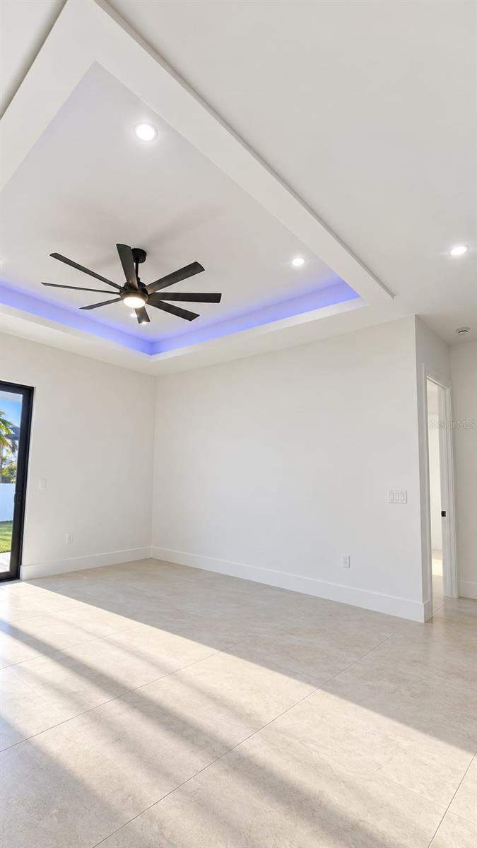 3 bedroom Single Family Residence at 1528 NW 37th Avenue, Cape Coral, Cape Coral — photo 3