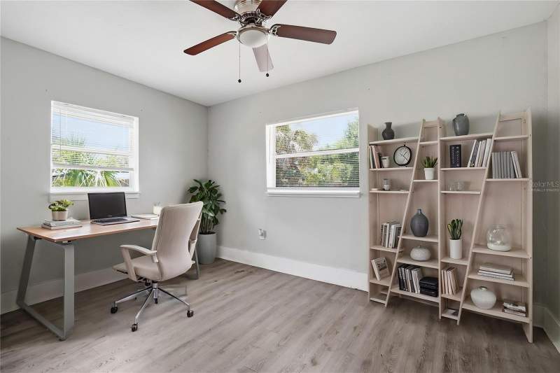3 bedroom Single Family Residence at 1909 19TH STREET, FRUITLAND HEIGHTS B, ST PETERSBURG — photo 4