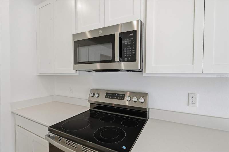 4 bedroom Single Family Residence at 6028 SW 64th Terrace, Seasons At Aurora Oaks, Ocala — photo 5