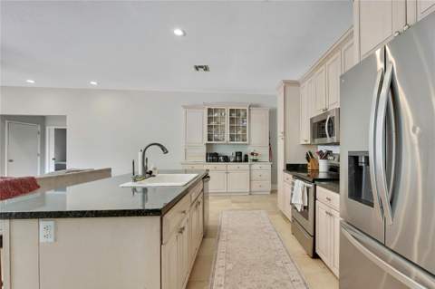 12305 Leanne Drive, Dade City FL - photo 17 of 67