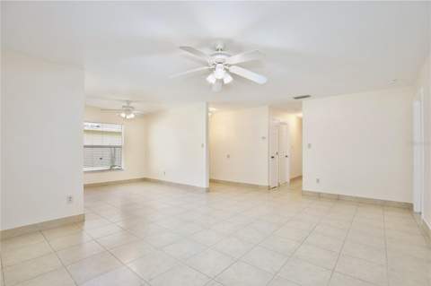 2067 Paprika Drive, Orlando FL - photo 7 of 27