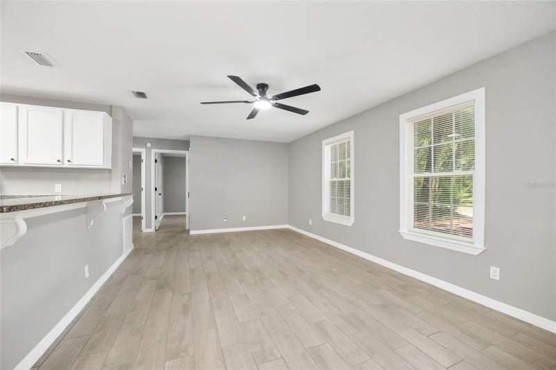 3 bedroom Single Family Residence at 5805 NW 16th Street, Ocala Rdg Un 13, Ocala — photo 5