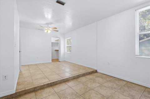 1240 Highland Street, Sarasota FL - photo 16 of 36