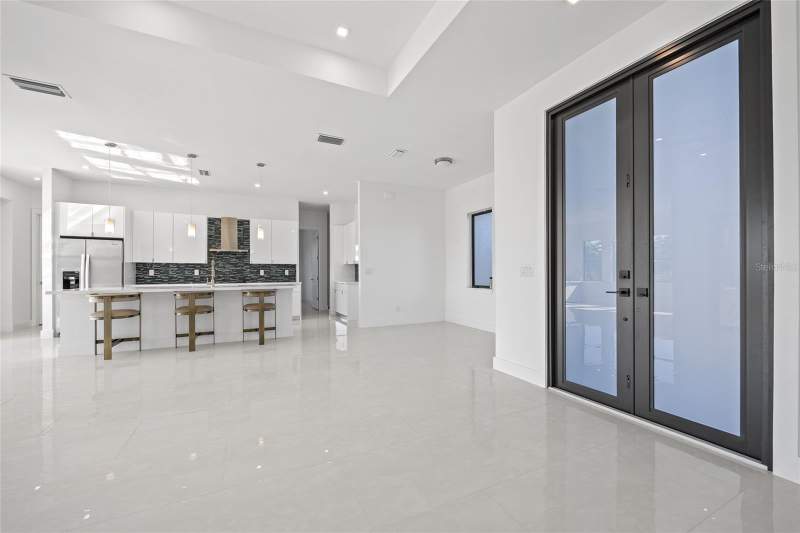 3 bedroom Single Family Residence at 16322 Nogales Court, Punta Gorda Isles Sec 21, Punta Gorda — photo 4