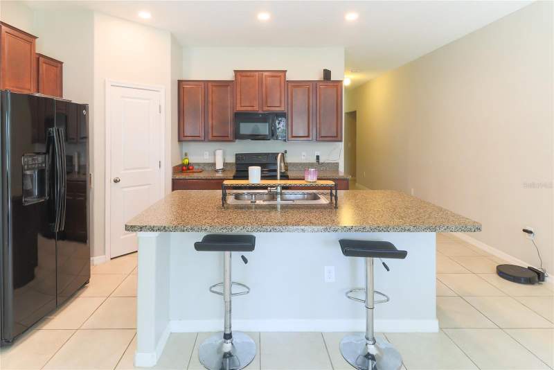 3 bedroom Single Family Residence at 135 Cascade Bend Drive, Riverbend West Ph 2, Ruskin — photo 5