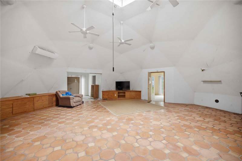 2 bedroom Single Family Residence at 12897 NW Highway 225, Horse Country Ranches, Reddick — photo 4