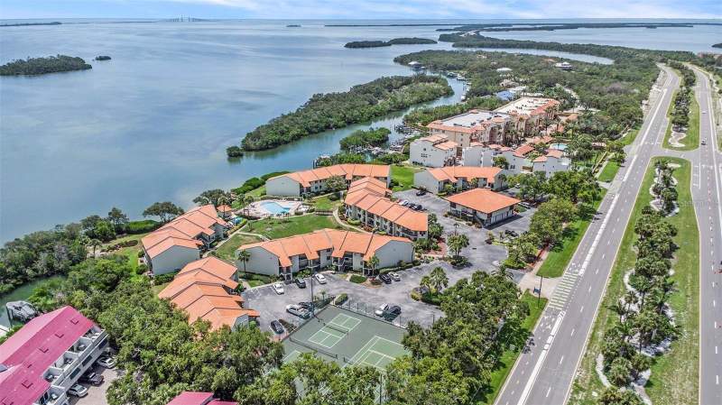2 bedroom Condominium at 1515 Pinellas Bayway #26, Wander Residences Of Tierra Verde, St Petersburg — photo 2