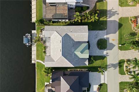 2139 Palm Tree Drive, Punta Gorda FL - photo 6 of 6