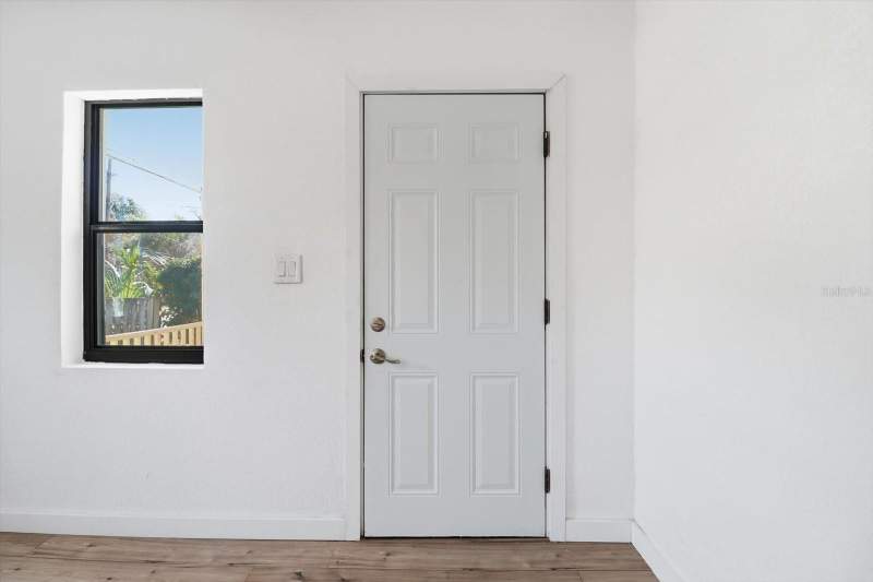 3 bedroom Single Family Residence at 20473 W McKinney Avenue, Town Dunnellon, Dunnellon — photo 4