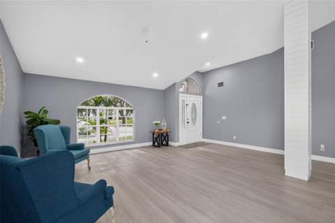 17721 Hampshire Oak Drive, Tampa FL - photo 16 of 35