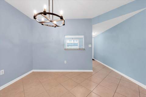 845 Maple Court #103, Dunedin FL - photo 9 of 27