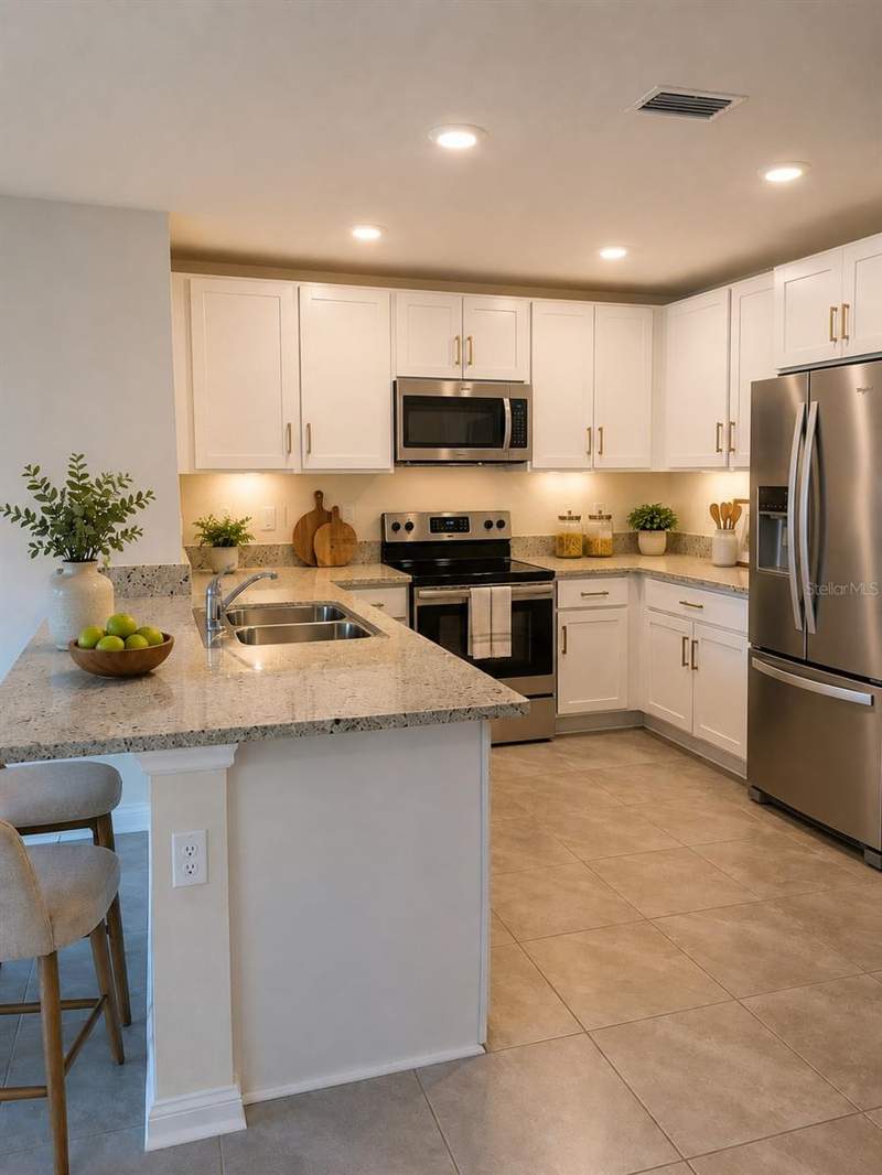 3 bedroom Single Family Residence at 1663 Hazy Sea Drive, North Park Isle Ph 2A, Plant City — photo 2