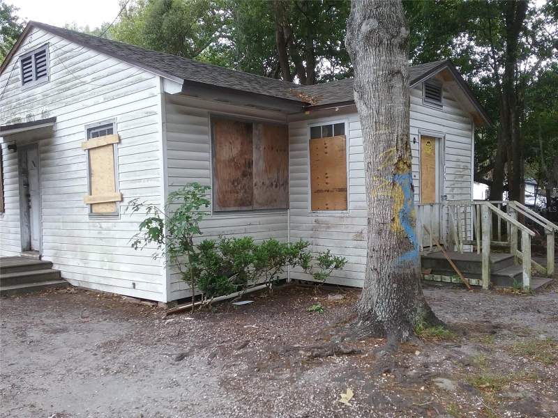 2 bedroom Single Family Residence at 1815 NE 16th Way, Seola, Gainesville — photo 2