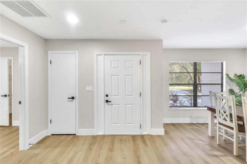 3 bedroom Single Family Residence at 10106 Lakeview Drive, Golden Acres, New Port Richey — photo 5