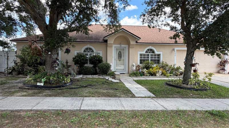 4 bedroom Single Family Residence at 3690 WELLINGTON PLACE, WELLINGTON VIEW, BARTOW — photo 1