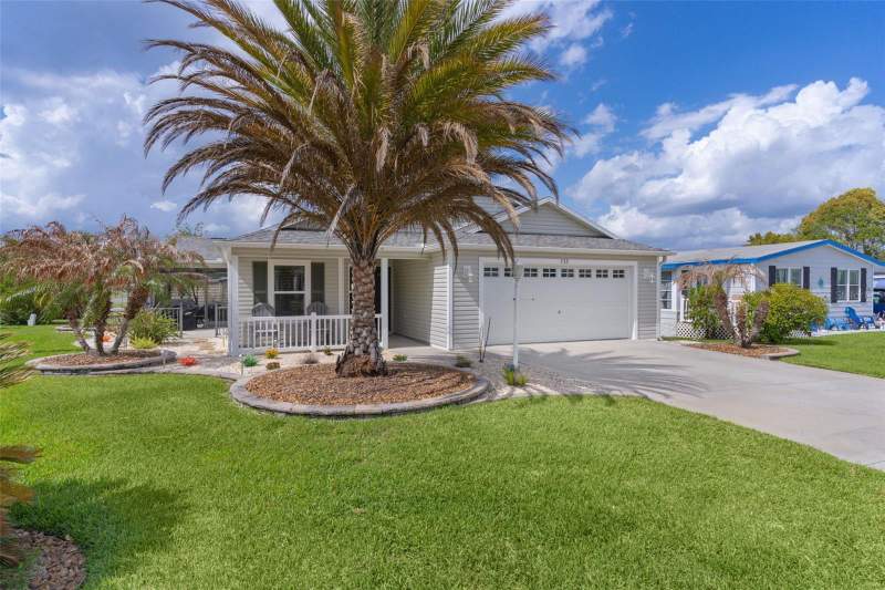 3 bedroom Single Family Residence at 733 Jason Drive, Orange Blossom Gardens Unit 04, The Villages — photo 2
