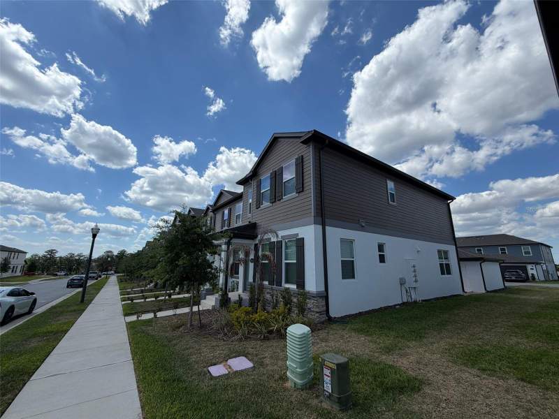 3 bedroom Townhouse at 15935 GRAFTON WAY, ENCORE AT OVATION, WINTER GARDEN — photo 4