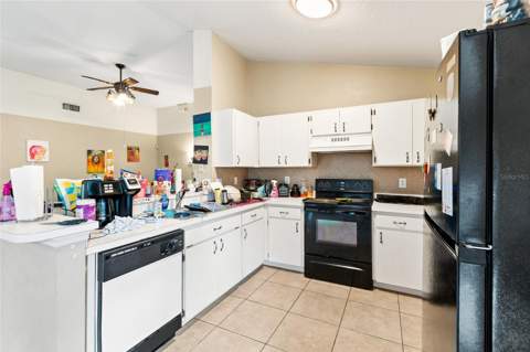 11019 Connacht Way, Tampa FL - photo 11 of 44