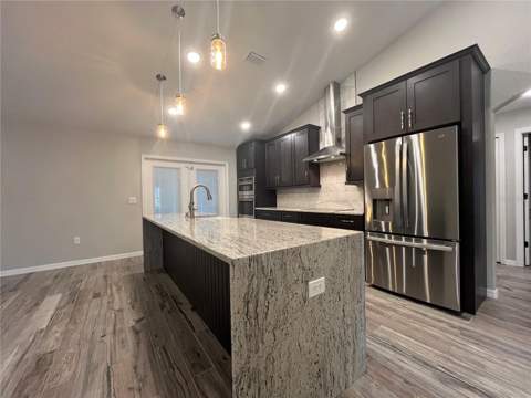 10361 Thrasher Avenue, Weeki Wachee FL - photo 11 of 40