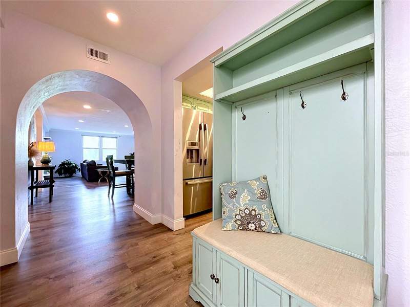 3 bedroom Condominium at 4651 1st Street #311, Racquet Club Northeast Condo The, St Petersburg — photo 3