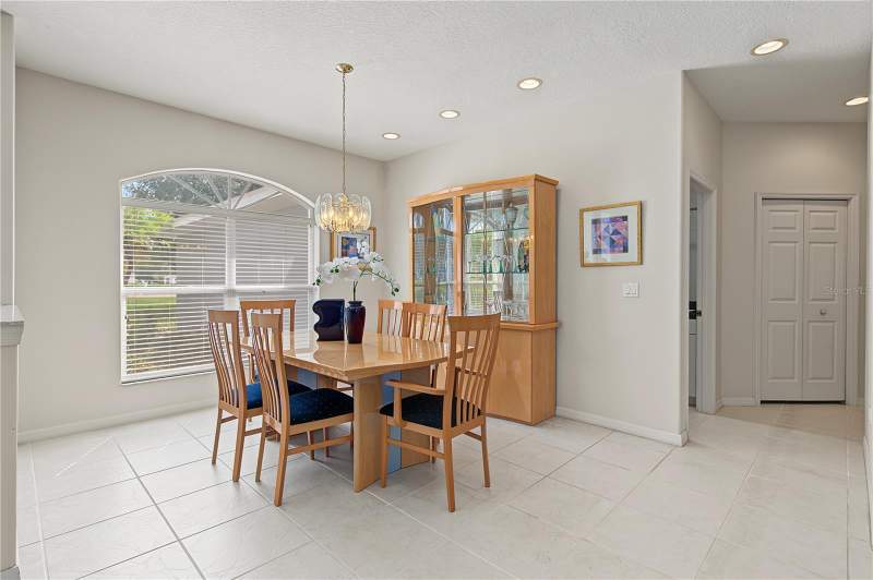 3 bedroom Single Family Residence at 915 Lake Thomas Lane, Lake Thomas Estates, Lutz — photo 5