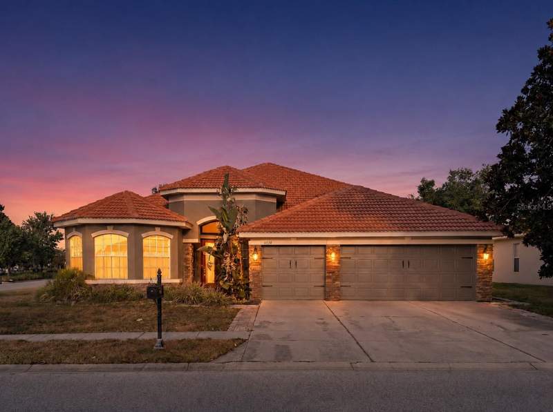 4 bedroom Single Family Residence at 11530 Oyster Bay Circle, Waters Edge 02, New Port Richey — photo 2