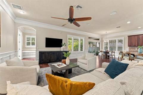 3215 Oak Green Way, Tampa FL - photo 9 of 49