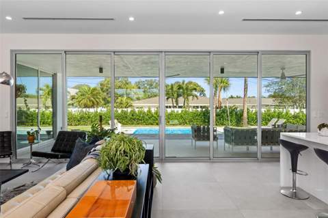 1304 Indian Rocks Road, Belleair FL - photo 18 of 81