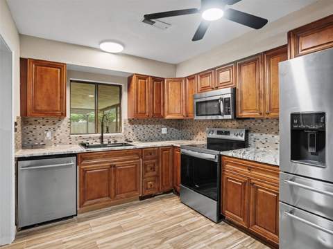 513 Palencia Place, Lakeland FL - photo 7 of 27