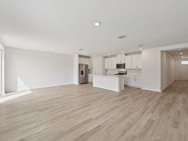 4 bedroom Single Family Residence at 2210 Sageland Way, The Grove At Stuart Crossing, Bartow — photo 3