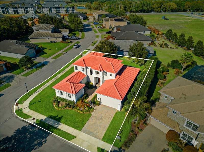 5 bedroom Single Family Residence at 4898 BELLE VUE BREEZE LOOP, LAKE JULIANA ESTATES, AUBURNDALE — photo 1