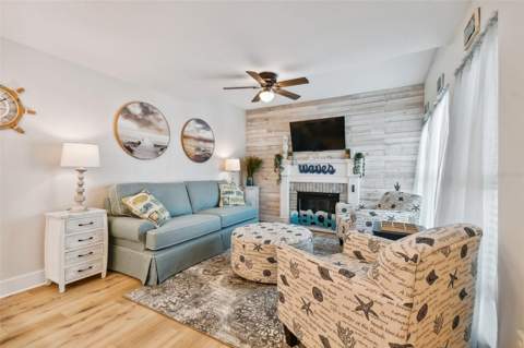 315 Medallion Boulevard #E, Madeira Beach FL - photo 6 of 79