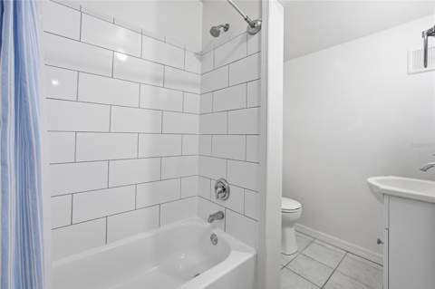 1032 NW 40th Avenue, Gainesville FL - photo 13 of 25