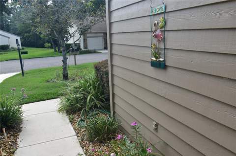 2243 Wyndam Drive, Spring Hill FL - photo 7 of 39
