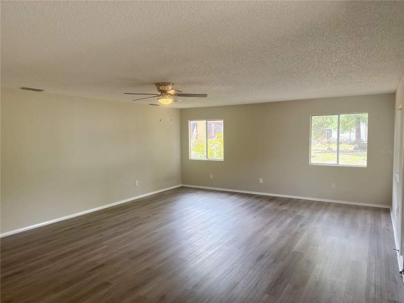 4 bedroom Single Family Residence at 11345 SE 188th Avenue, Oak Cove, Ocklawaha — photo 3