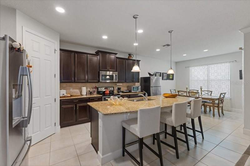 6 bedroom Single Family Residence at 7180 BEEK STREET, WINDERMERE TERRACE, WINDERMERE — photo 3